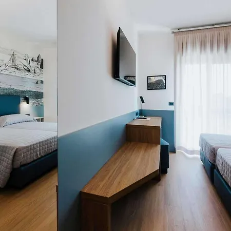 Hotell La Serena 3*